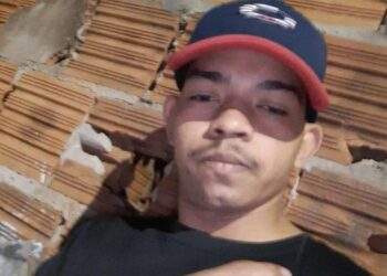 Identificado rapaz jogado na rua e morto a tiros no Colúmbia