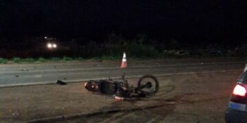 Homem morre em colisão entre motocicleta e caminhonete na MS-164