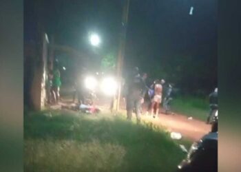 Homem com mandado de prisão em aberto é morto a tiros durante confraternização