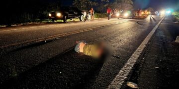 Acidente na BR-060 provoca a morte de duas crianças; ajuda de populares foi crucial no resgate