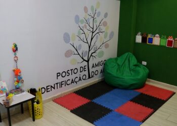 Posto de identificação Amigo do Autista conquista aprovação e atende à crescente demanda