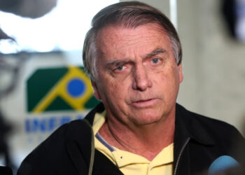 Bolsonaro é transferido para Natal após passar mal durante viagem pelo Nordeste