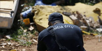 Mulher morre após capotamento violento em estrada de Jaraguari