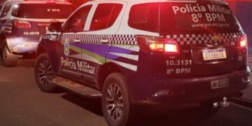 Motorista foge após atropelar pedestre e causar colisão frontal em Nova Andradina