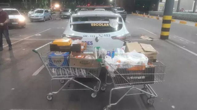 Servidoras que pagaram R$ 53 por compra de R$ 1,9 mil alegaram que estavam passando fome