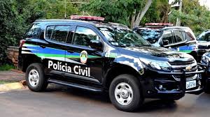 Professora é esfaqueada pelo ex-marido e consegue dirigir até hospital para pedir ajuda em MS
