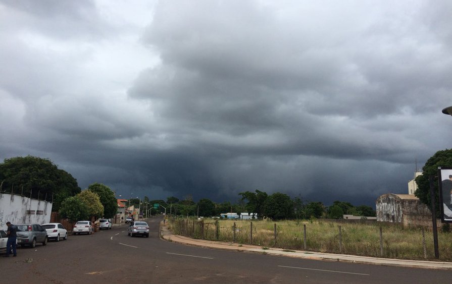 Feriado de Tiradentes será de tempo firme, mas com chance de chuva isolada em MS