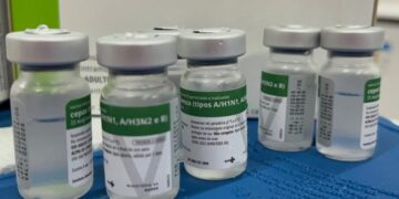 Governo de MS distribui 440 mil doses de vacina contra influenza e reforça campanha de imunização