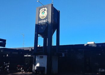 Ex-namorado é denunciado por perseguição e ameaça de divulgar fotos íntimas em Dourados