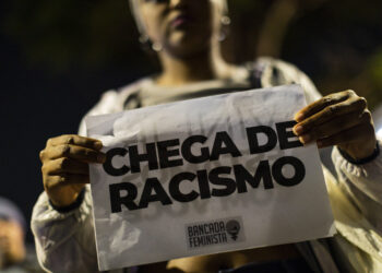 “Racismo não é bullying, é crime”: especialista defende curso antirracista em escolas e diz que casos não são isolados