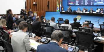 Nesta quarta-feira deputados devem apreciar quatro propostas