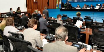 Redação final do projeto que homenageia Helena Meirelles deve ser votada nesta terça