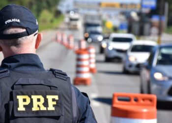 Operação Dia do Trabalho registra 892 acidentes e 98 mortes nas rodovias federais, diz PRF