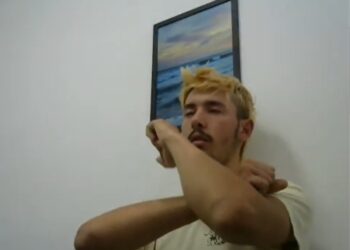 Vídeo: “Nem deu tempo dela chorar”: sem esboçar sentimento, homem conta como matou mãe e bebê