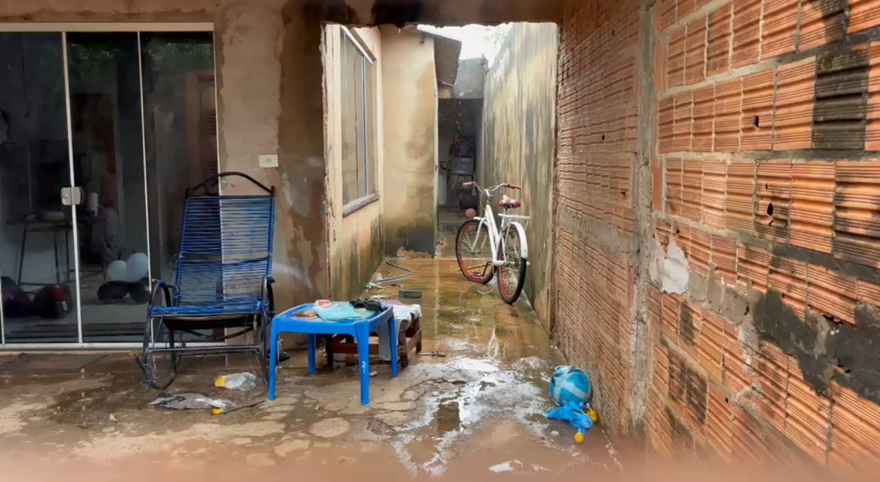 Homem tenta estuprar e dá seis facadas em ex no Jardim Canguru