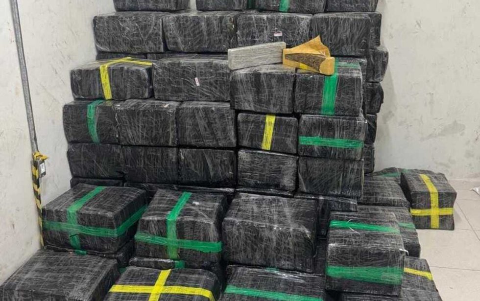 Jovem é preso com mais de 2,5 toneladas de maconha em Bela Vista