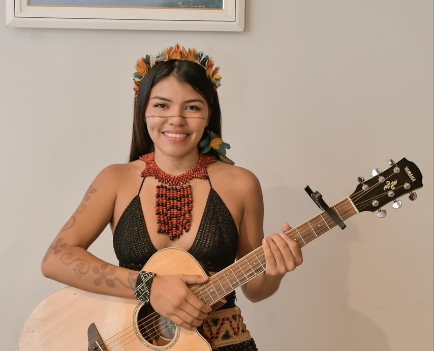 Cultura Viva: cantora celebra ancestralidade e tradições de MS por meio da música 