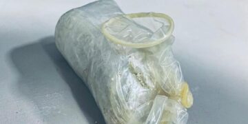 Visita ao irmão termina em flagrante: crack viajava em compartimento nada convencional