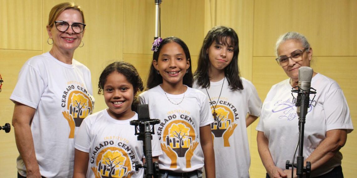 Notas de afeto: Projeto Compondo Talentos homenageia mães com canção de Alzira Espíndola e Alice Ruiz