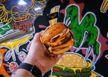 Sobrenatural Burger estreia no Festival do Hambúrguer com lanche inspirado em Dean Winchester