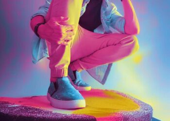 Rick Agra apresenta show inédito e autoral “É o Amor no Ar” no Teatro do Mundo