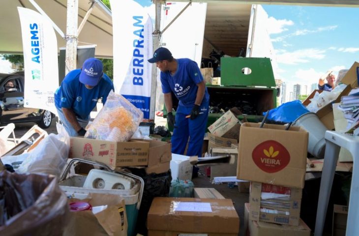 Drive Thru da Reciclagem arrecada mais de 7 toneladas de resíduos e mobiliza centenas de estudantes em Campo Grande