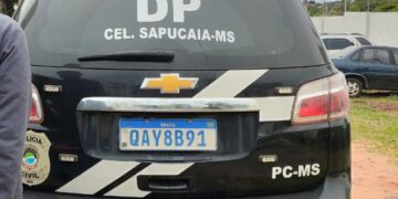 Foragido condenado a 33 anos por homicídio é preso em Coronel Sapucaia após roubo violento contra idoso