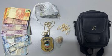 Casal é preso por tráfico em Naviraí com drogas escondidas pela casa