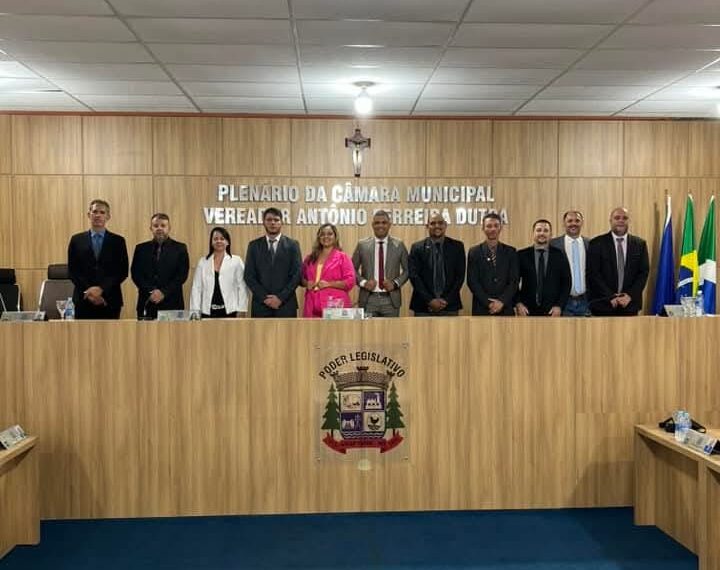 Crise? Em Água Clara, farra das diárias vereadores engordam ‘salários’ até três vezes mais