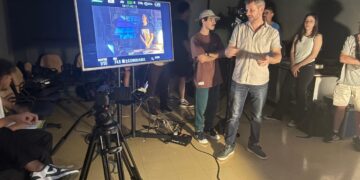 Curso gratuito no MIS aprofunda técnicas de iluminação para audiovisual e atrai profissionais de diversas áreas