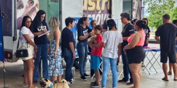 Castramóvel e vacinação contra gripe movimentam sábado no Shopping Bosque dos Ipês