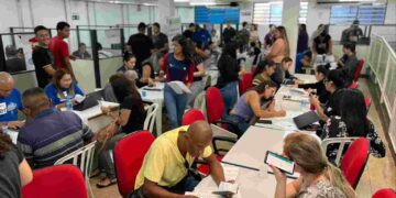 Funsat leva ação itinerante com 300 vagas de emprego