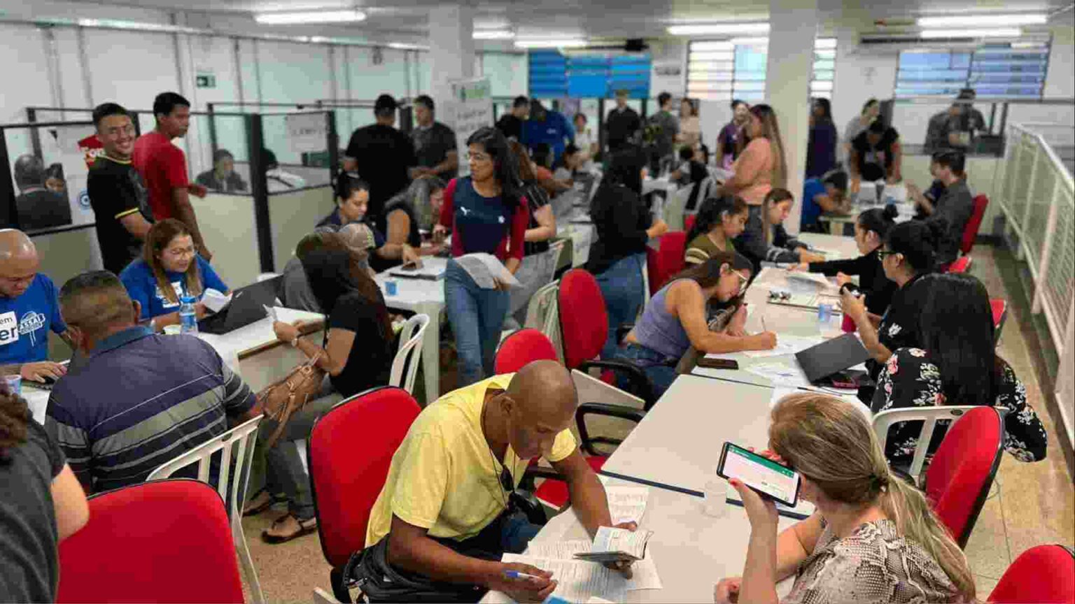 Funsat leva ação itinerante com 300 vagas de emprego