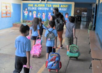 Prefeitura de Campo Grande abre inscrições para processo seletivo de monitores de alunos