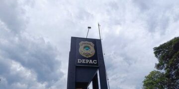 Mulher denuncia ex-companheiro por ameaças e descumprimento de medida protetiva