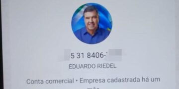 Criminosos usam foto do governador Eduardo Riedel para aplicar golpes no WhatsApp