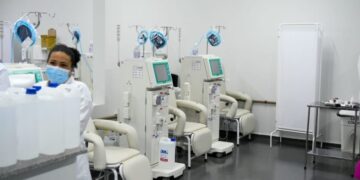 Com centenas de máquinas em 4 macrorregiões, MS regionaliza hemodiálise e aproxima atendimento dos pacientes