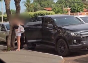 1ª dama de Três Lagoas é flagrada usando caminhonete oficial para ir às compras 