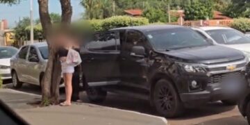 1ª dama de Três Lagoas é flagrada usando caminhonete oficial para ir às compras 