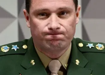 STF revoga prisão de Mauro Cid; ex-ajudante de ordens será ouvido pela PF