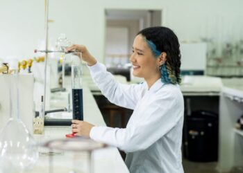 Fundect: com investimento de R$ 6,3 milhões, bolsas do Pibic crescem 25% e 750 estudantes serão beneficiados