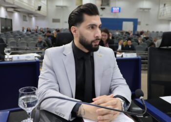 Projeto que cria pontos de apoio para motoristas de app avança na Câmara de Campo Grande