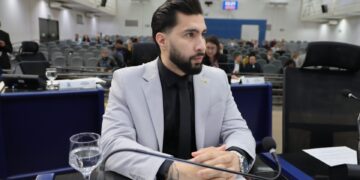 Projeto que cria pontos de apoio para motoristas de app avança na Câmara de Campo Grande