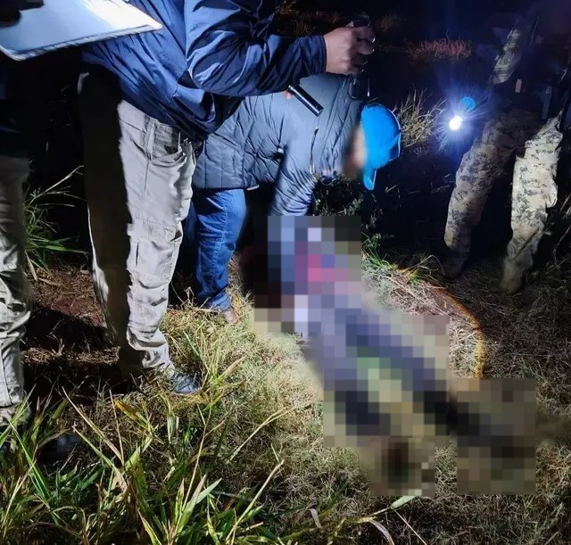 Homem é enforcado e corpo jogado em matagal na fronteira