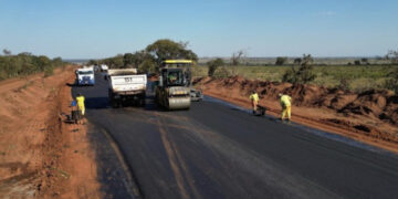 Obra de pavimentação da MS-338 chega à fase final e promete mais segurança e empregos