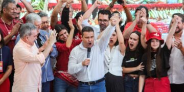 Em clima de festa, Fábio Trad se filia ao PT e é recebido por lideranças