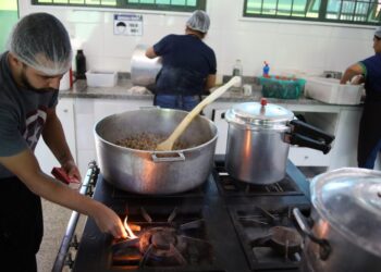 Gás natural encanado nas escolas estaduais de MS gera economia de gastos e segurança nas unidades