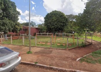Menina de 3 anos é sequestrada pela mãe em praça de Campo Grande