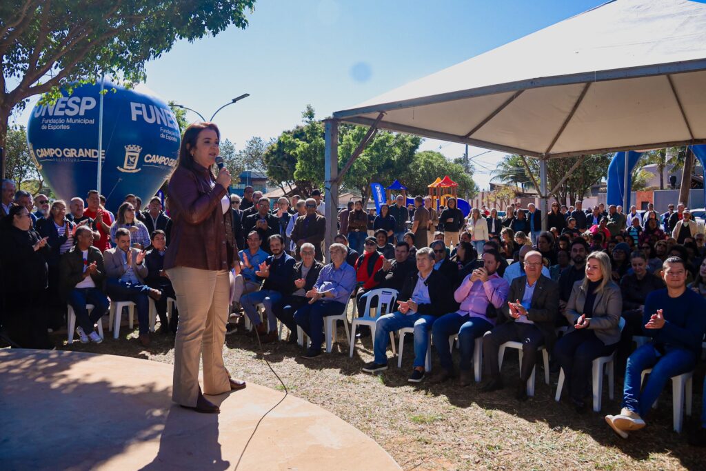 Obras de drenagem e asfalto no Itatiaia marcam início de novos investimentos na Capital