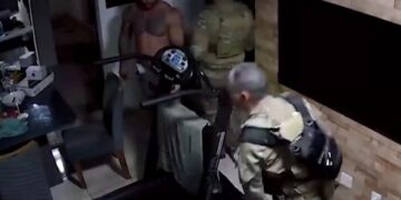 Influencer de MS alvo de operação contra venda ilegal de anabolizantes filma momento em que é detido